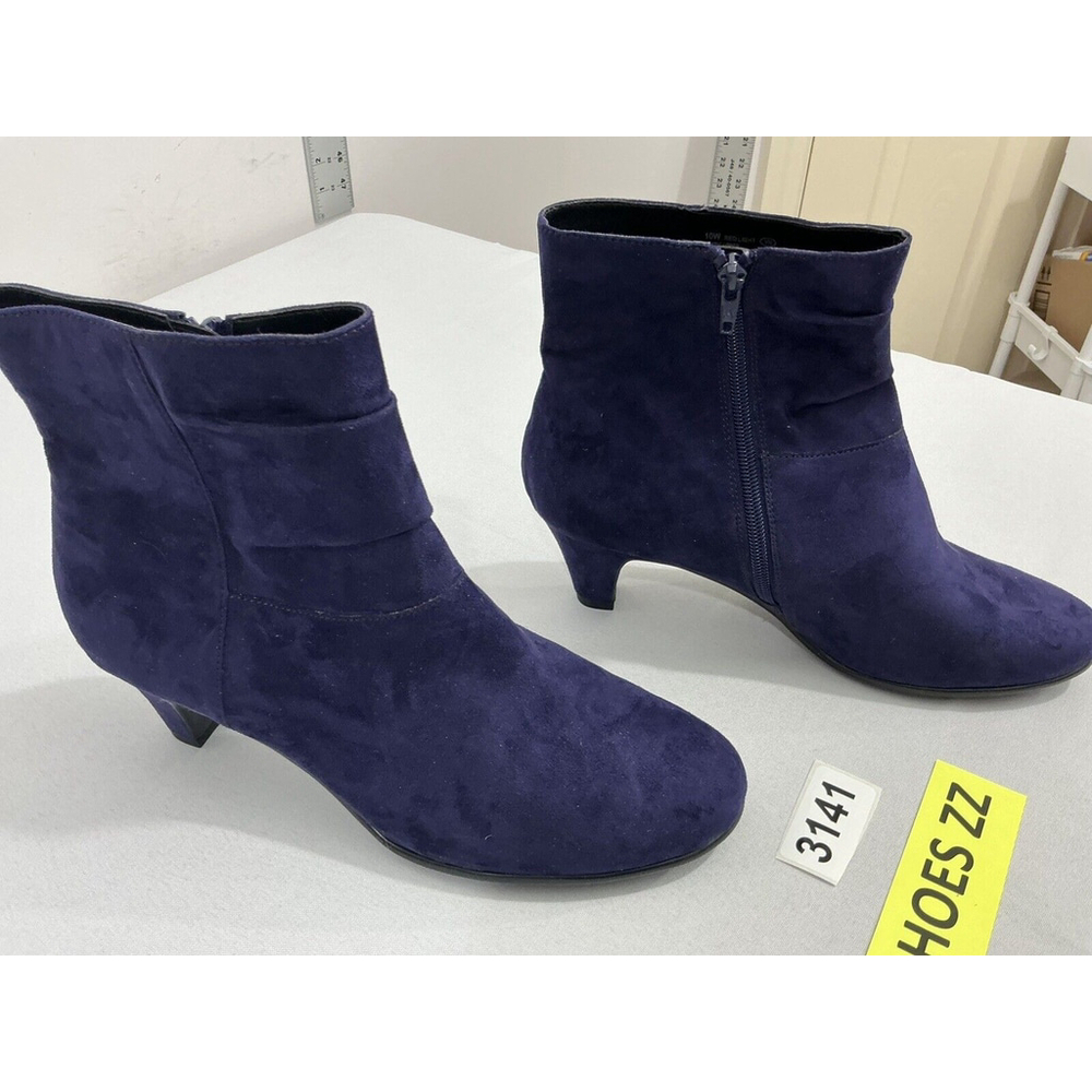 Womans Aerosoles Red Light Size 10 W Purple Zip Kitten Heel Ankle Boots NWOT - Picture 2 of 10